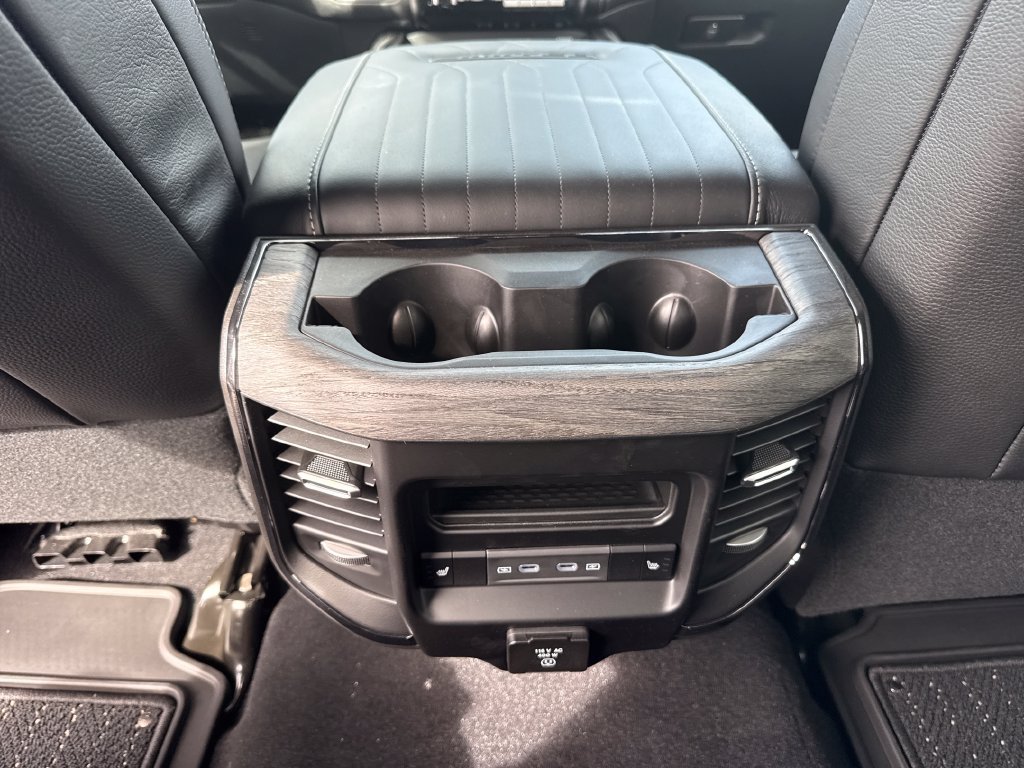 New 2027 RAM 2500 Limited AWD/4WD image 10