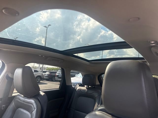 Used 2023 Lincoln Corsair AWD w/ Equipment Group 101A image 26