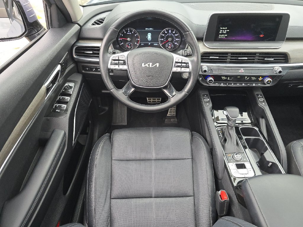 Used 2022 Kia Telluride SX w/ Nightfall Edition Package AWD/4WD image 26