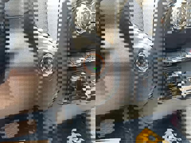 New 2025 GMC Sierra 3500 Pro w/ Fleet Convenience Package image 14