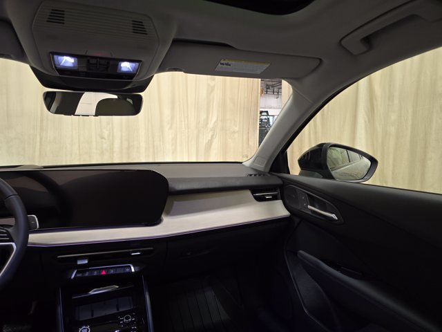 New 2026 Audi Q3 quattro 2.0T AWD/4WD image 31