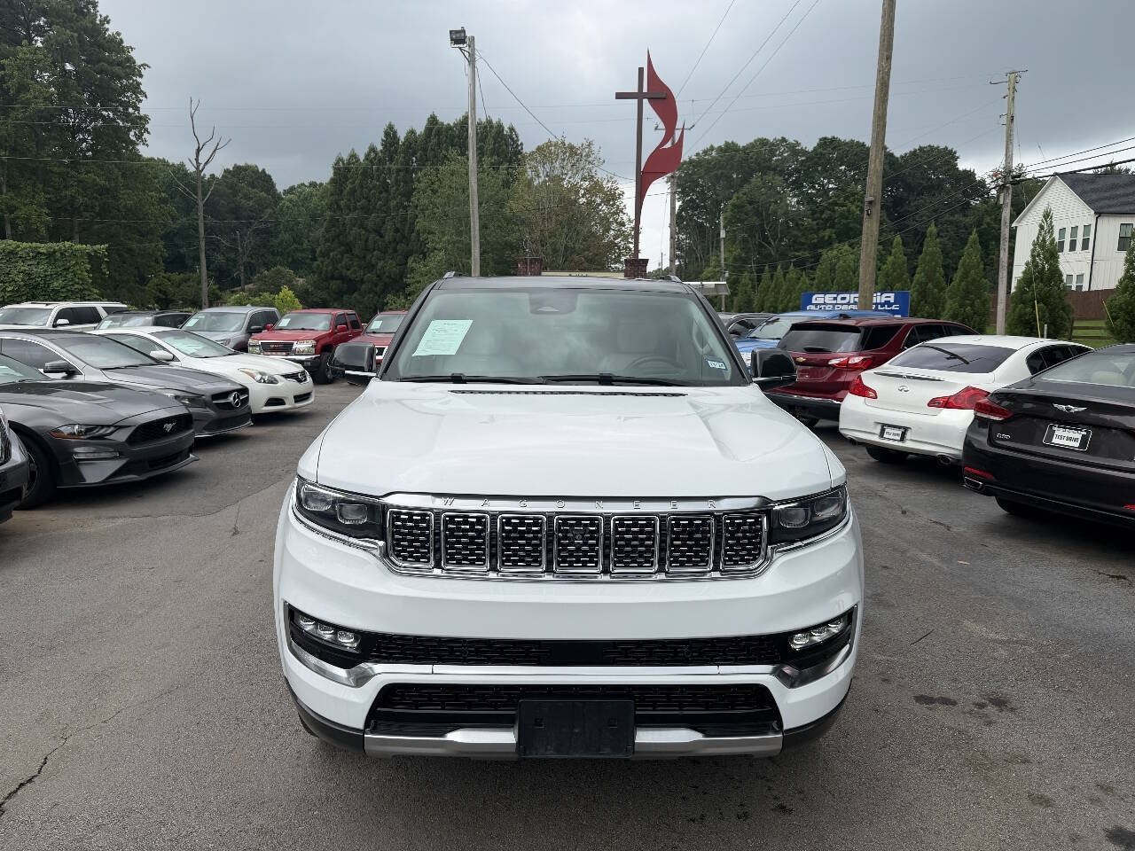 Used 2022 Jeep Grand Wagoneer Series I AWD/4WD image 2