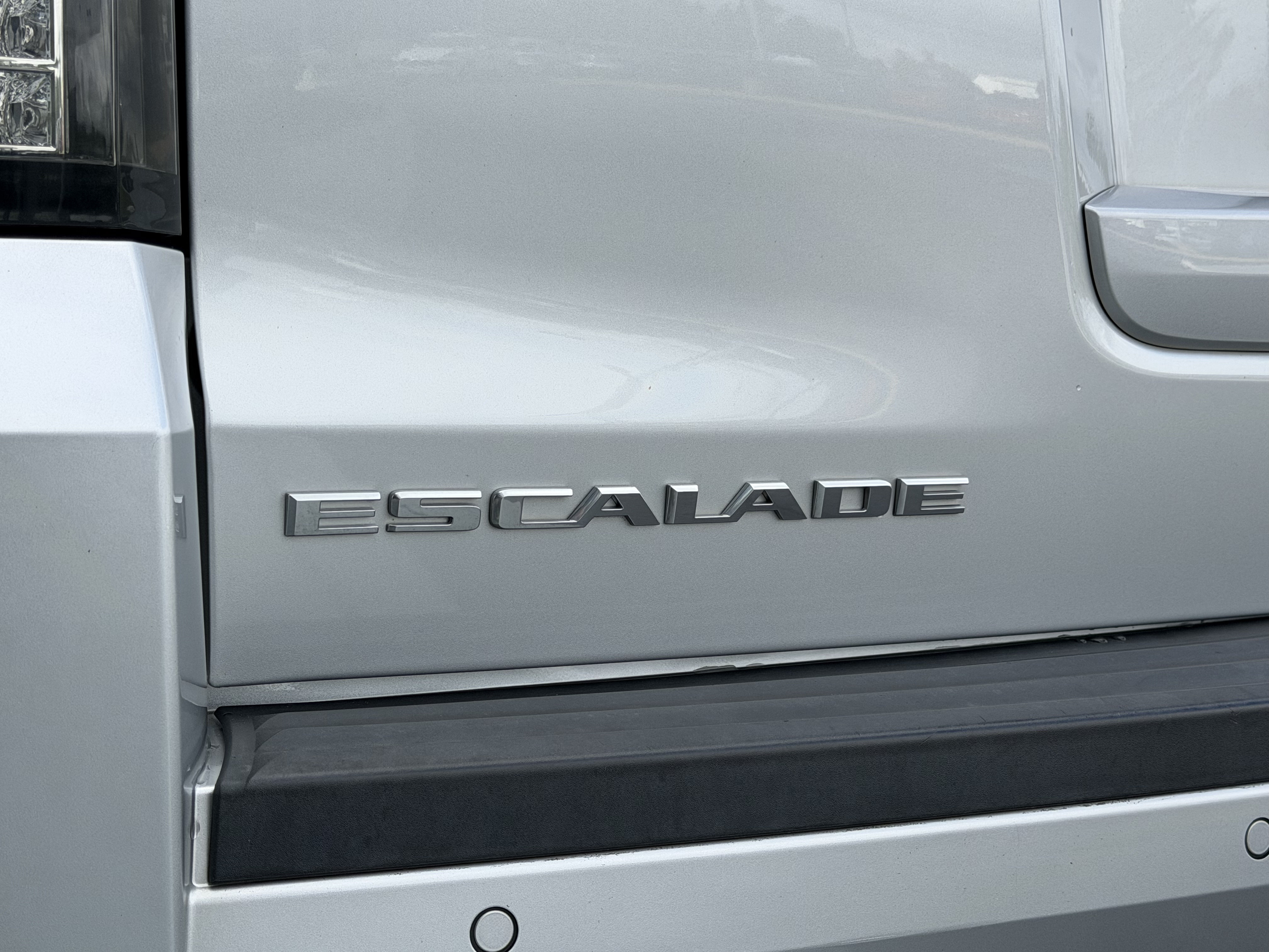Used 2019 Cadillac Escalade ESV Luxury AWD/4WD image 55