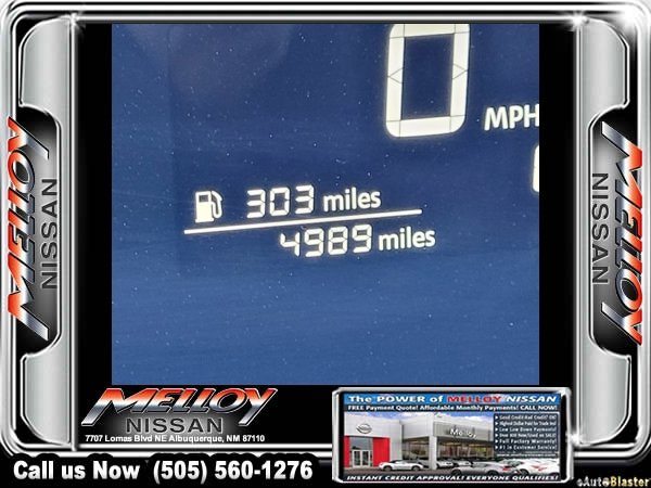 Used 2025 Nissan Kicks SV image 21