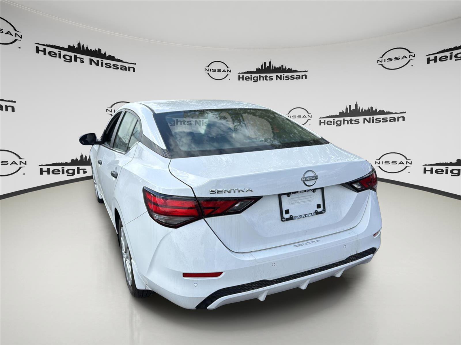 Used 2025 Nissan Sentra S FWD image 4