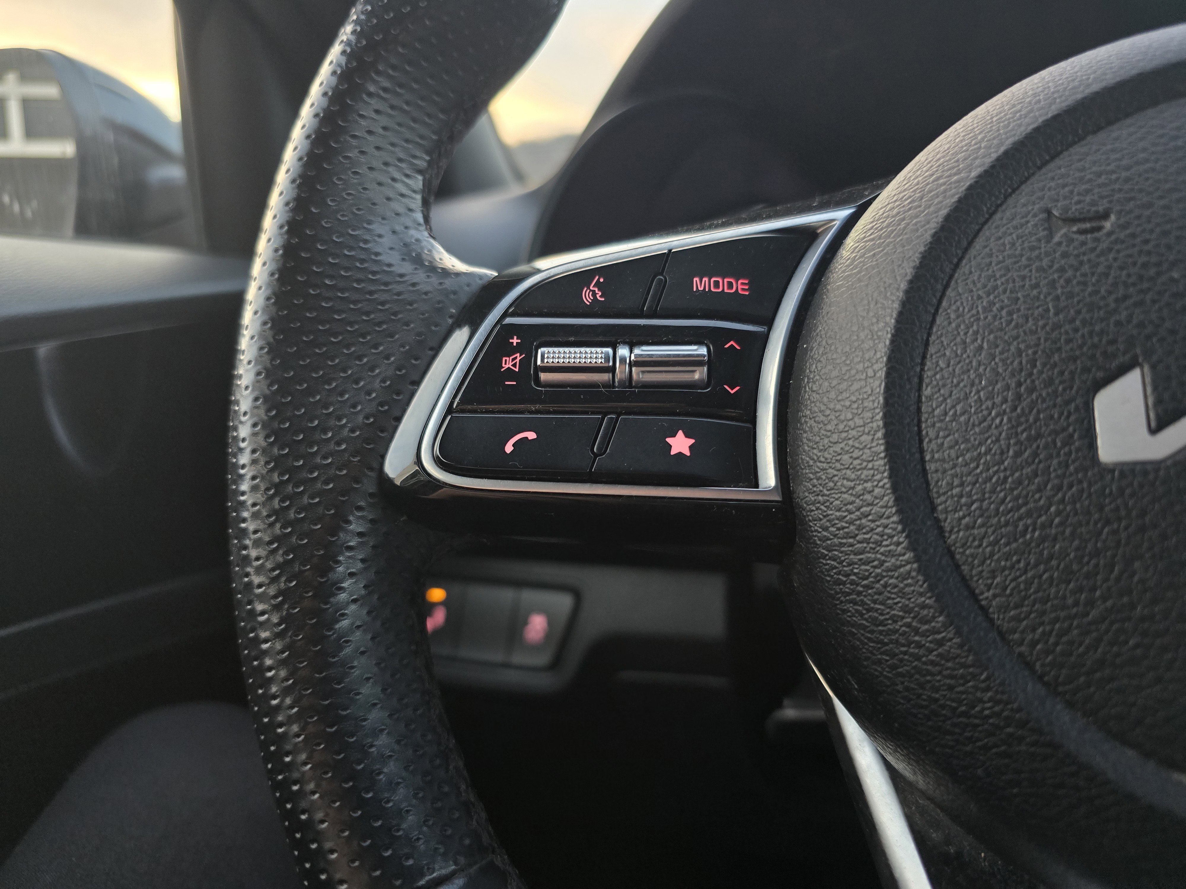 Used 2023 Kia Forte GT-Line image 20