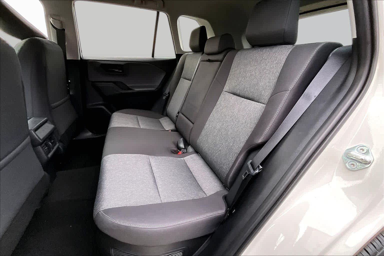 Used 2026 Toyota RAV4 LE FWD image 20