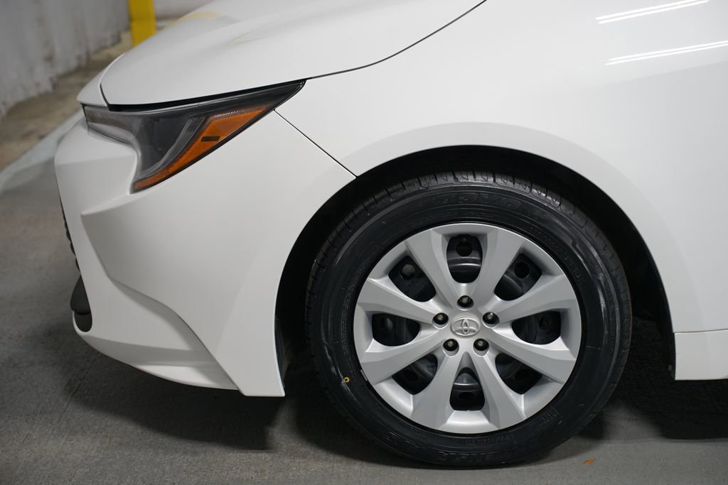 Certified 2024 Toyota Corolla LE image 5