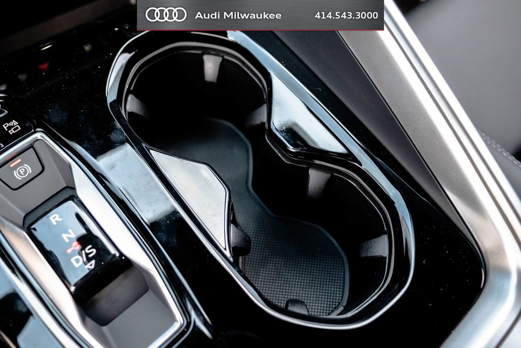 New 2026 Audi SQ5 Premium Plus AWD/4WD image 32