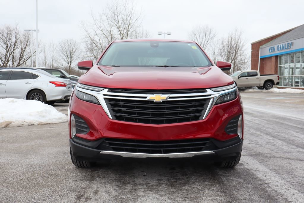 Used 2024 Chevrolet Equinox LT w/ LPO, Floor Liner Package image 4