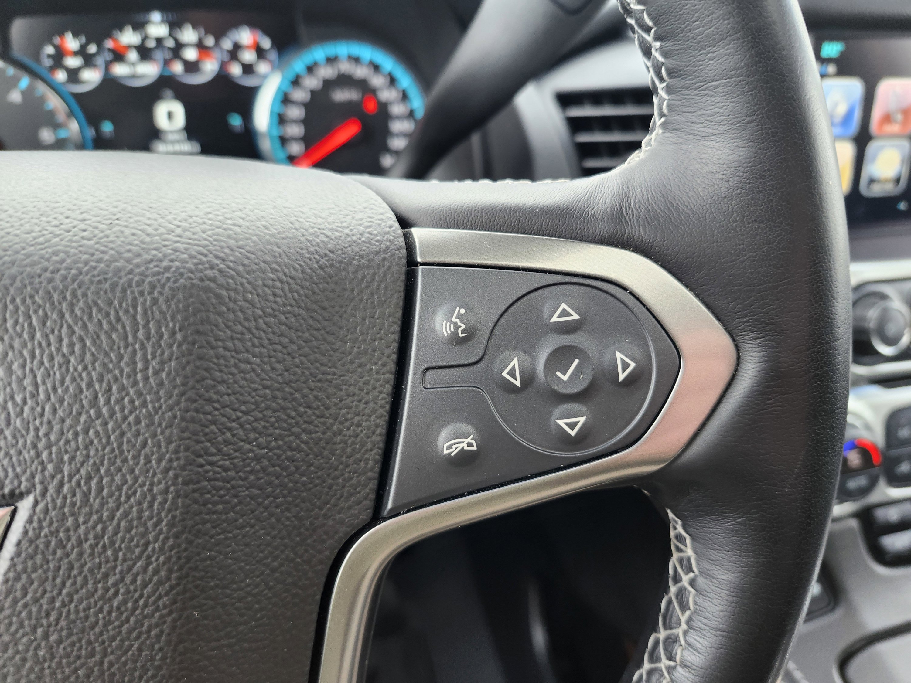 Used 2019 Chevrolet Tahoe Premier image 13