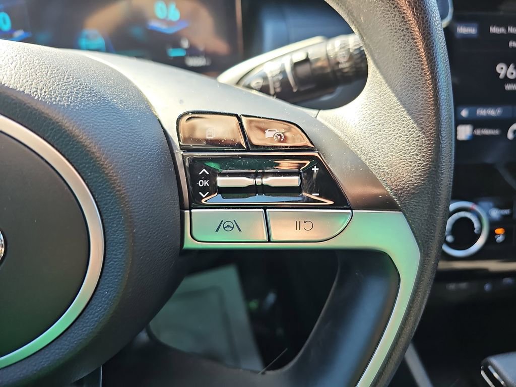 Used 2023 Hyundai Santa Cruz SEL w/ Activity Package image 23