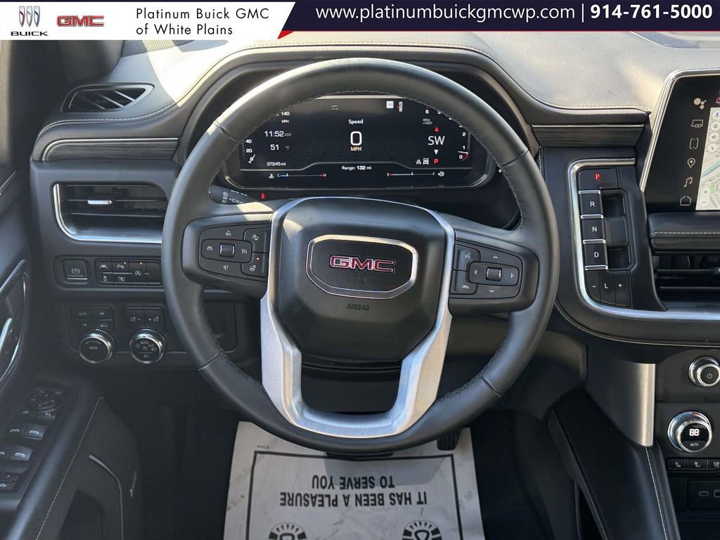 Used 2023 GMC Yukon SLT w/ SLT Luxury Package image 14