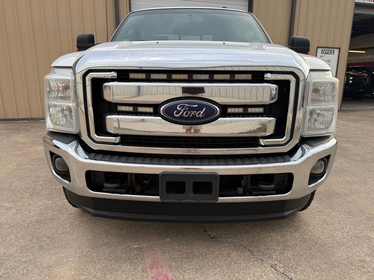 Used 2015 Ford F350 Lariat w/ Lariat Interior Package image 13