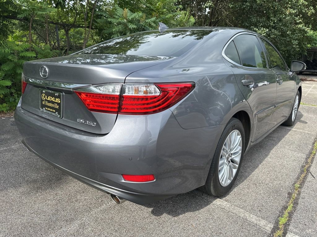Used 2015 Lexus ES 350 w/ Luxury Package FWD image 3