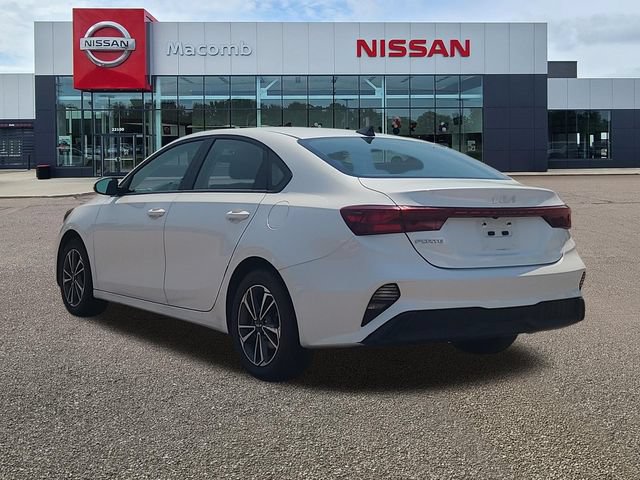 Used 2024 Kia Forte LXS FWD image 5