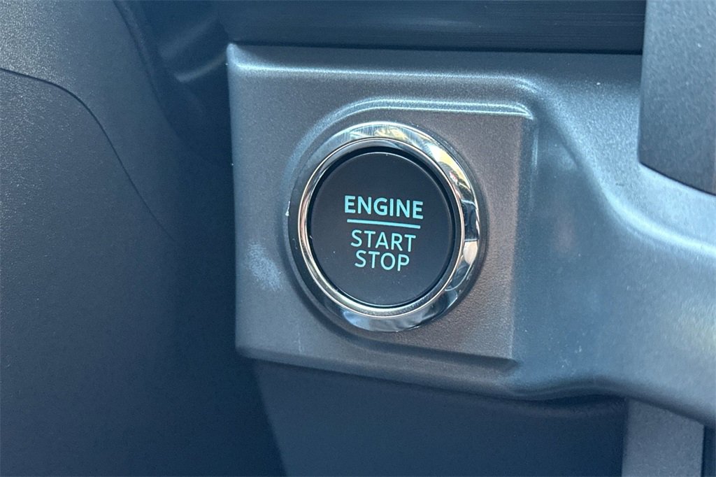 New 2025 Ford F150 XLT w/ Equipment Group 303A High image 19