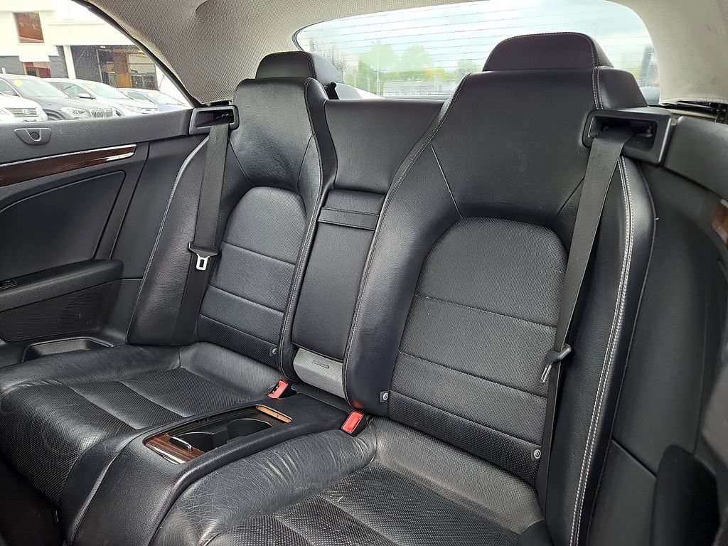 Used 2011 Mercedes-Benz E 550 Cabriolet image 11