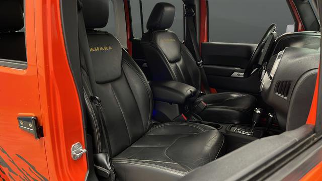 Used 2015 Jeep Wrangler Unlimited Sahara w/ Dual Top Group image 23
