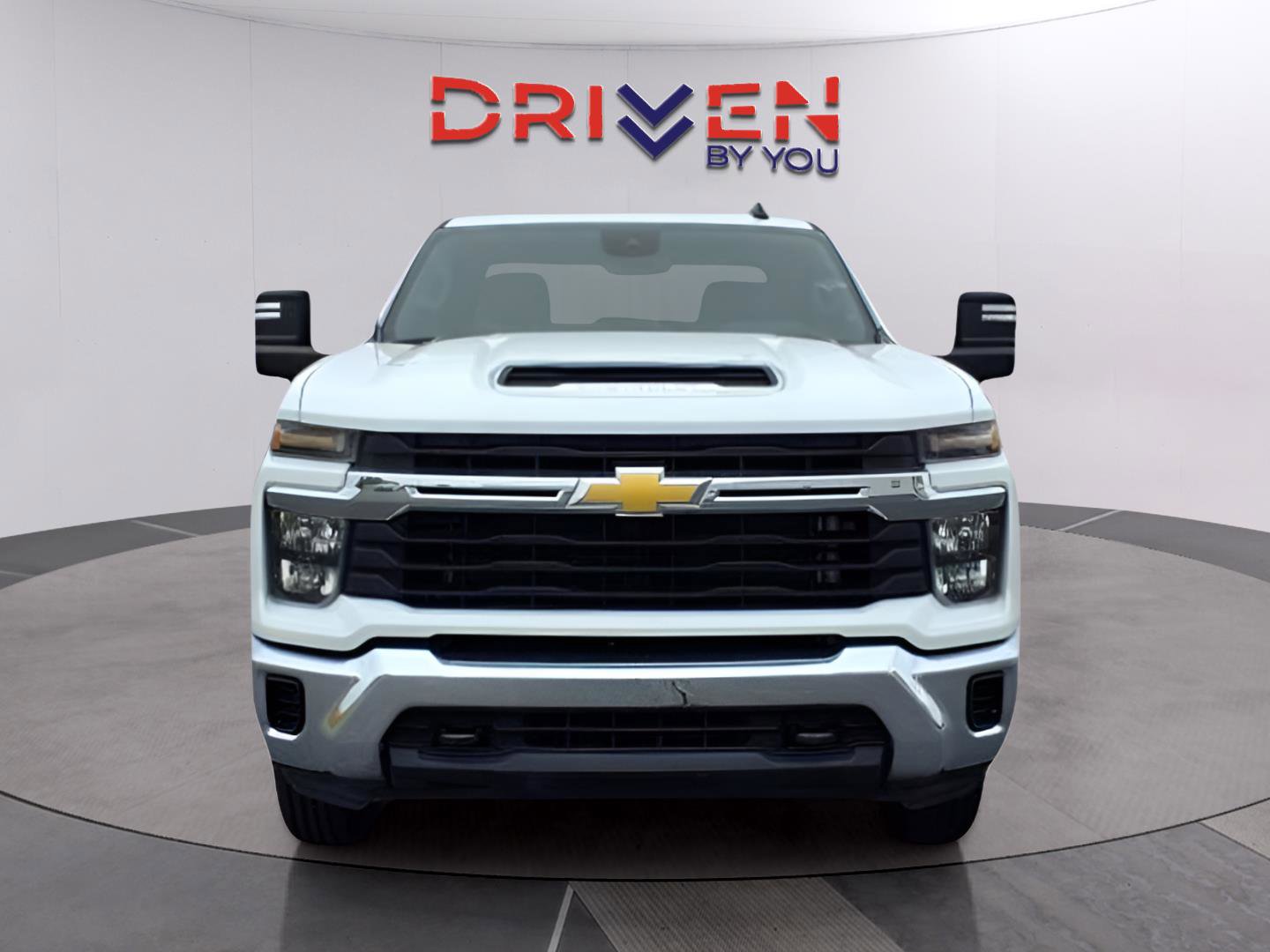 Used 2024 Chevrolet Silverado 2500 LT image 8