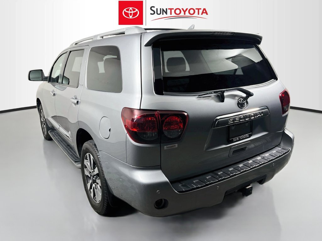 Used 2018 Toyota Sequoia Limited w/ Safety & Convenience Package AWD/4WD image 5
