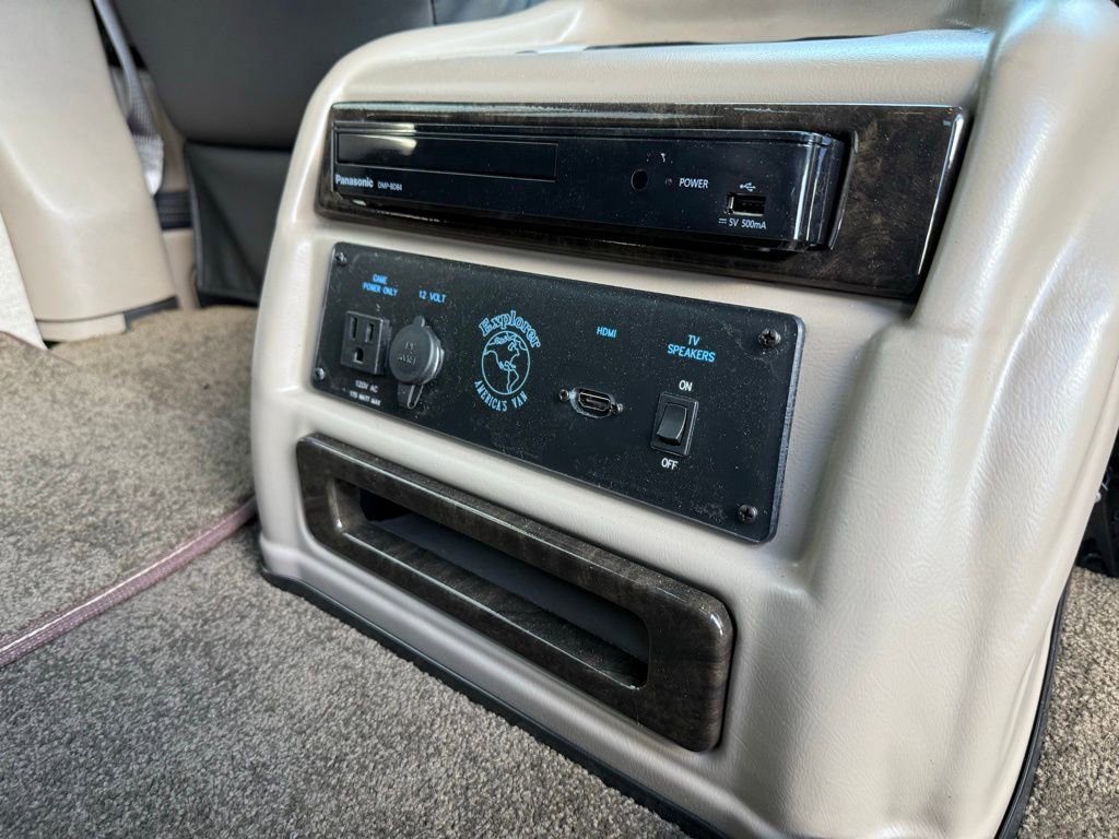 New 2025 GMC Savana 2500 w/ Driver Convenience Package image 38