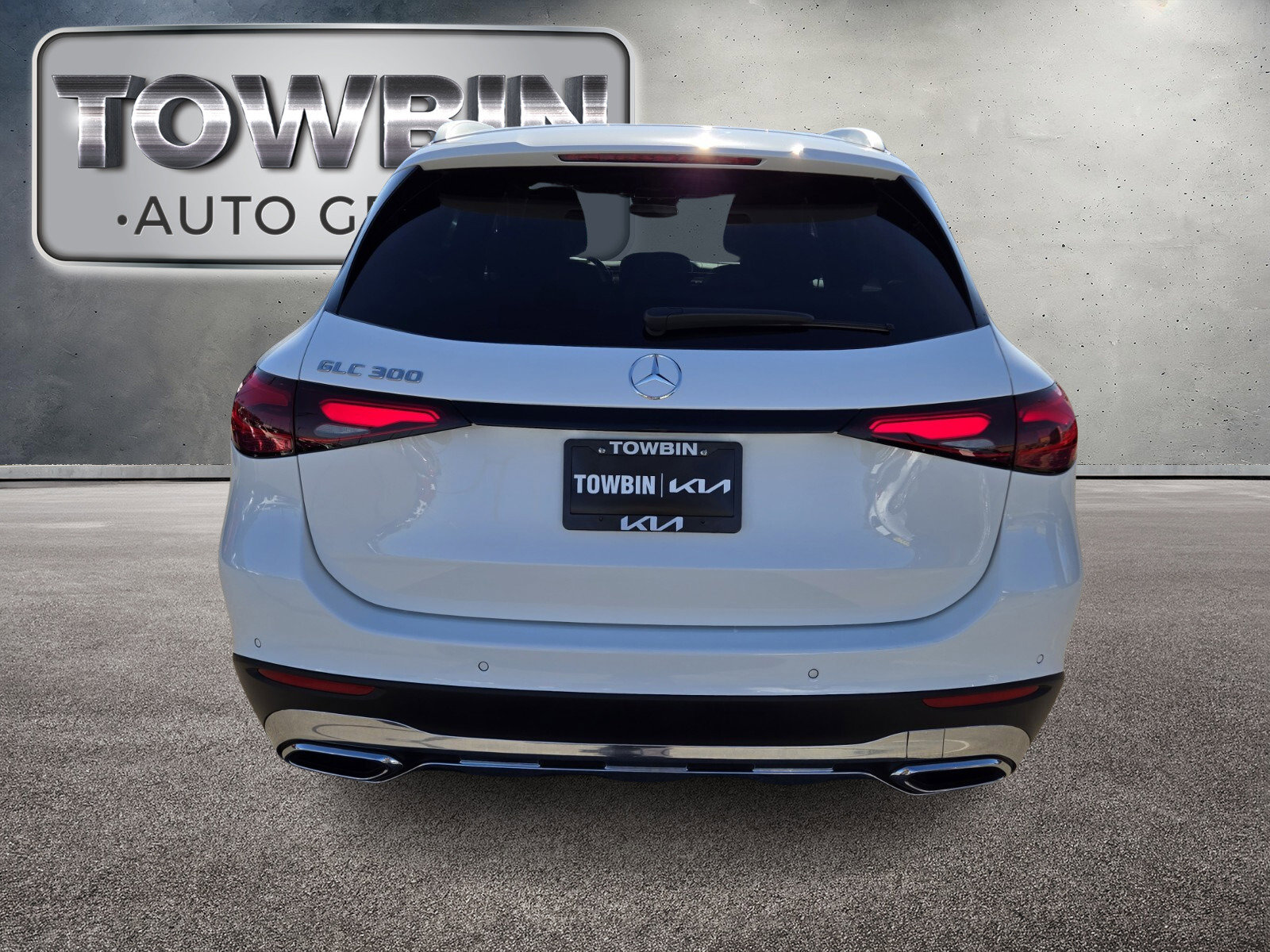 Used 2025 Mercedes-Benz GLC 300 GLC 300 image 6