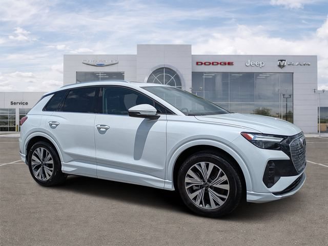 Used 2025 Audi Q4 e-tron Premium