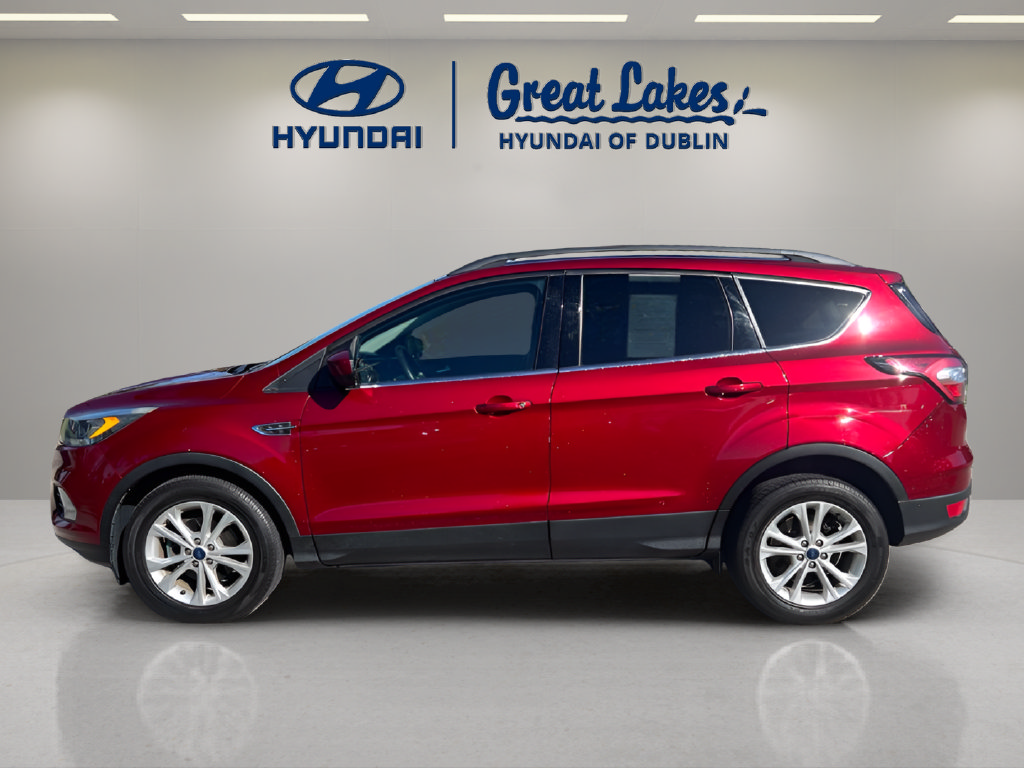 Used 2018 Ford Escape SEL FWD image 2