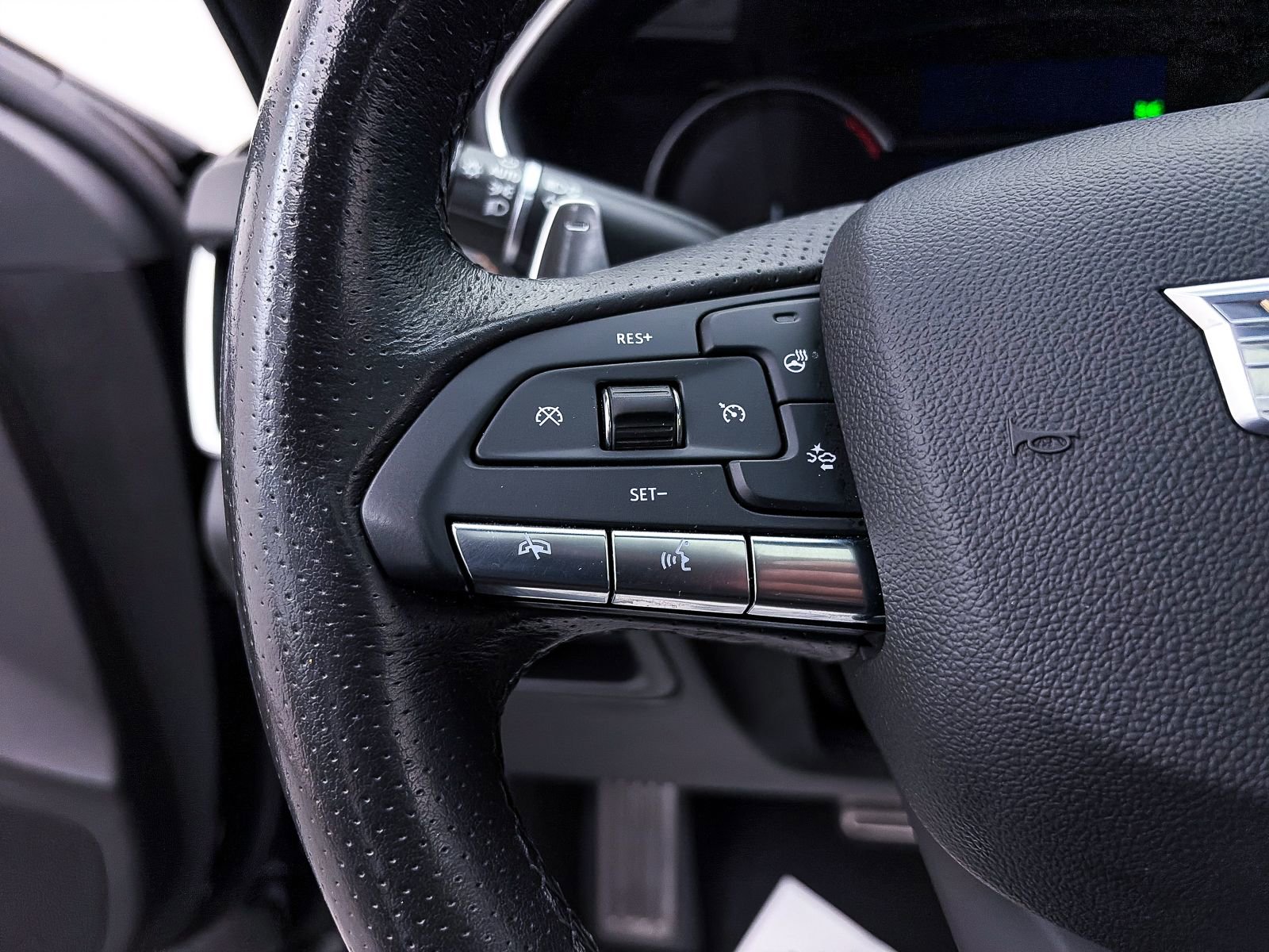 Used 2023 Cadillac CT5 Sport RWD image 35