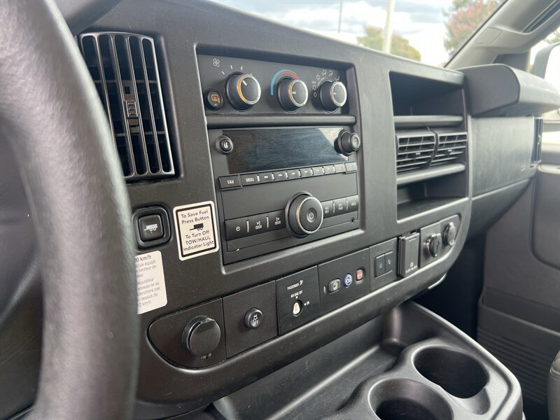 Used 2021 GMC Savana 3500 w/ Power Convenience Package RWD image 13