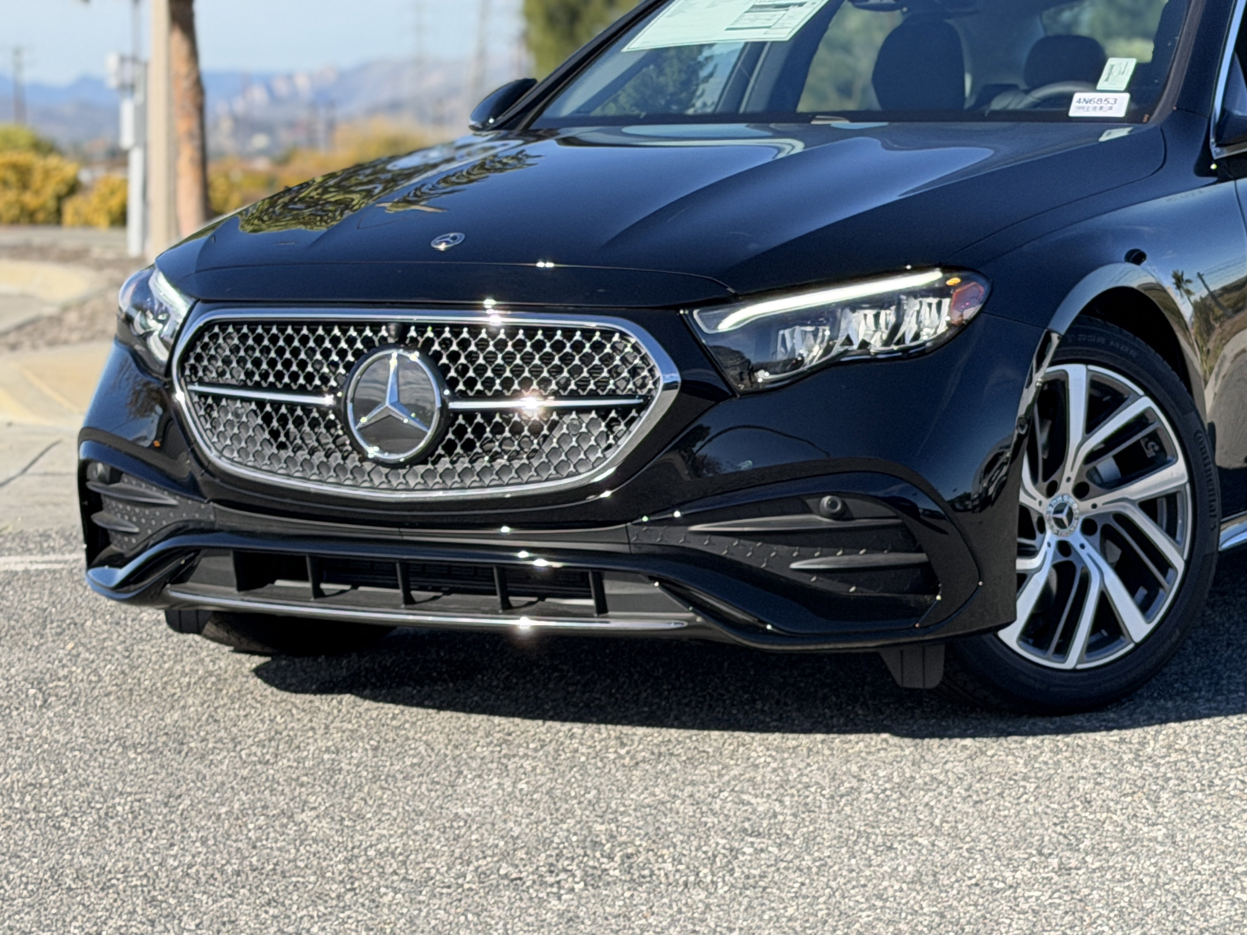 New 2026 Mercedes-Benz E 350 4MATIC Sedan image 3