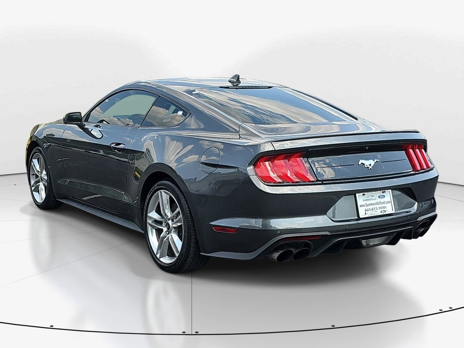 Used 2020 Ford Mustang Premium w/ Equipment Group 201A RWD image 4