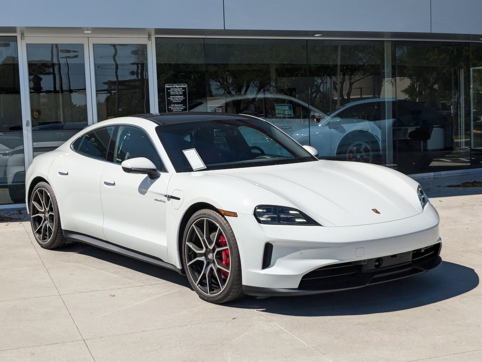 New 2025 Porsche Taycan 4S image 6