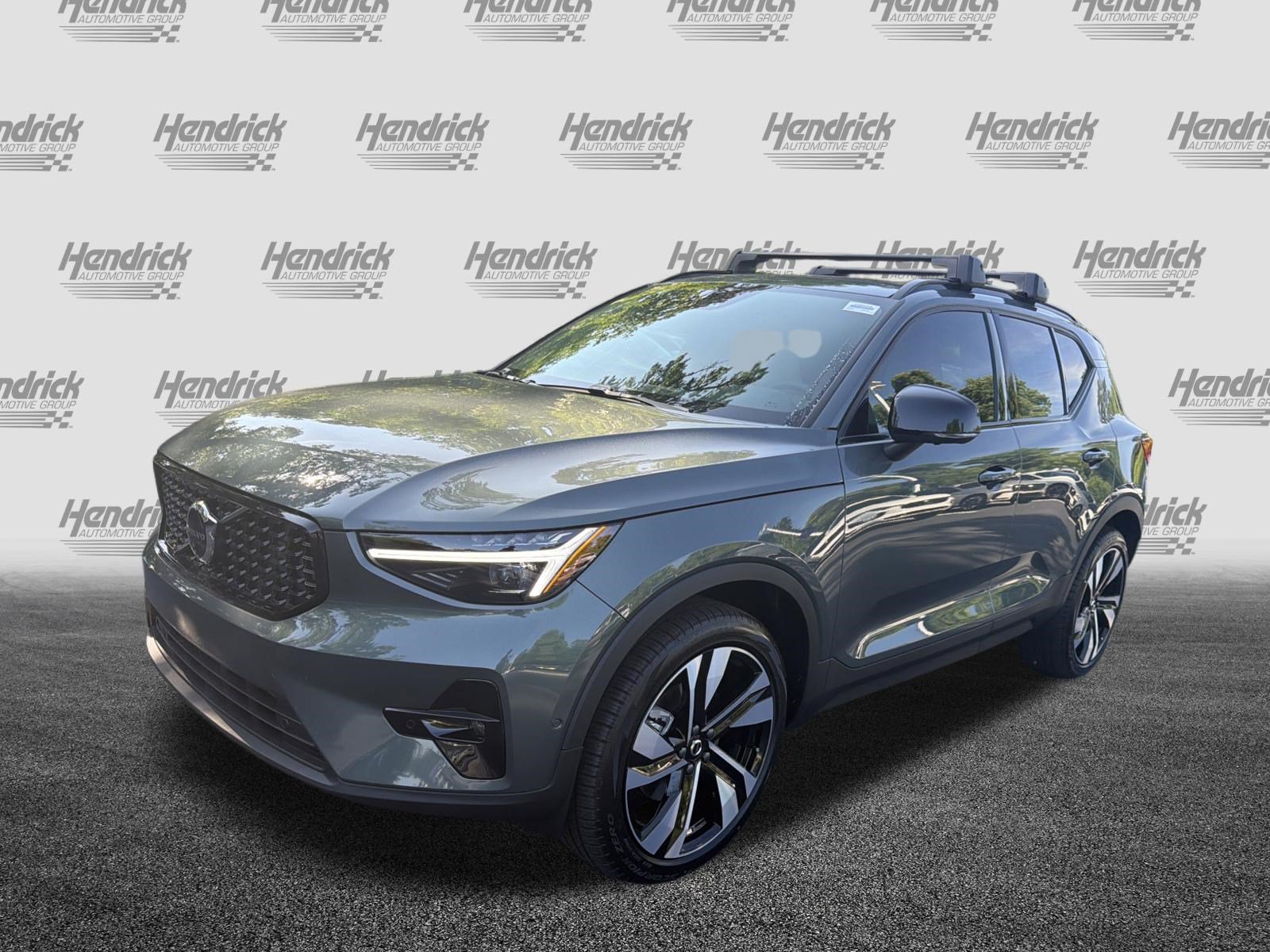 New 2026 Volvo XC40 B5 Ultra w/ Protection Package Premier AWD/4WD image 5