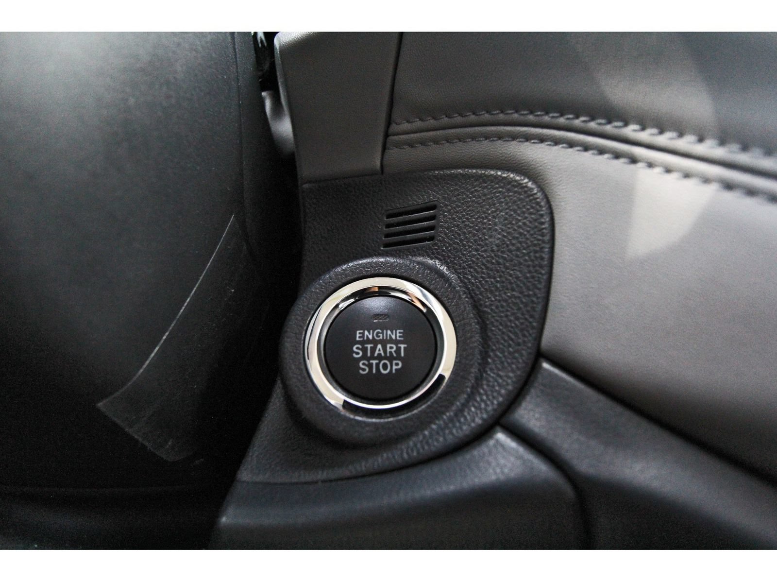 Used 2024 Subaru Outback Premium AWD/4WD image 21