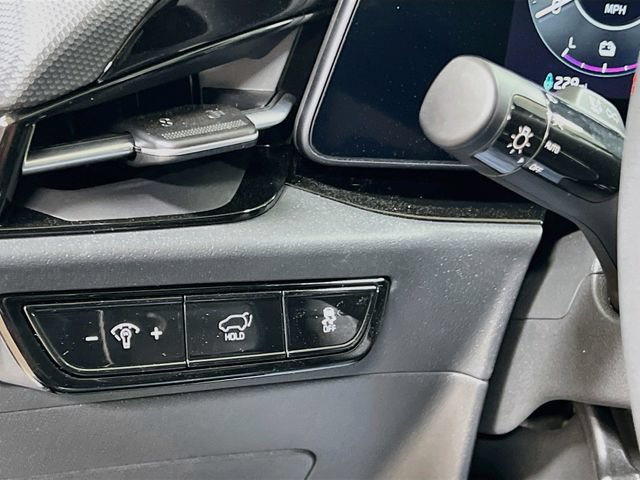 New 2026 Kia Niro Wind FWD image 10