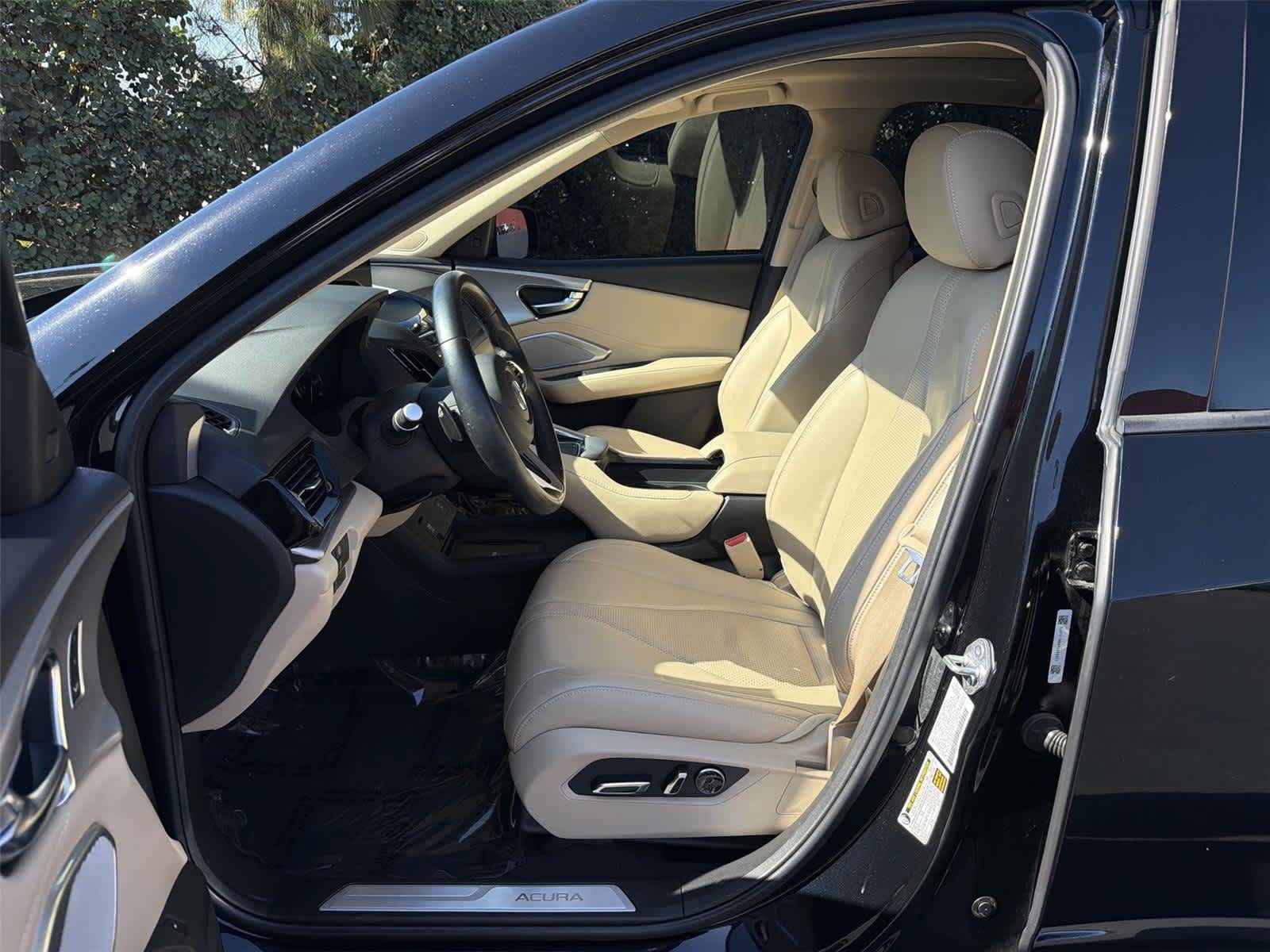 Used 2023 Acura RDX w/ Technology Package FWD image 12