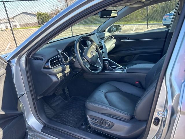 Used 2024 Toyota Camry XLE w/ Navigation Package FWD image 15