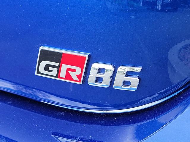 Used 2024 Toyota GR86 Premium RWD image 10