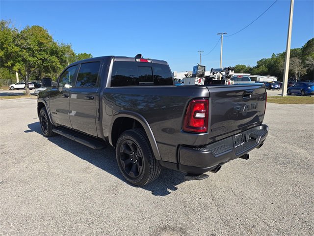 New 2026 RAM 1500 4x4 Crew Cab image 3