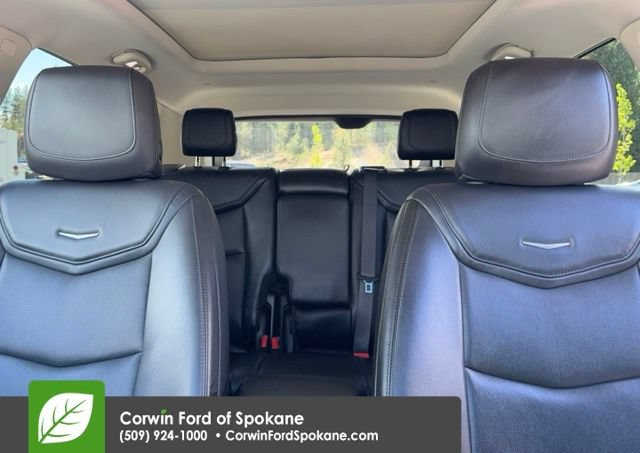 Used 2017 Cadillac XT5 Luxury AWD/4WD image 36