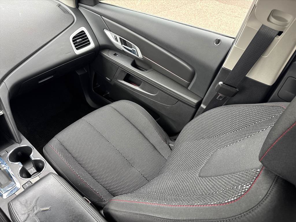 Used 2017 GMC Terrain SLE w/ Driver Alert Package I AWD/4WD image 19