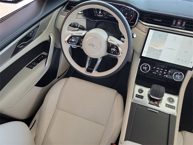 New 2026 Jaguar F-PACE R-Dynamic S image 19