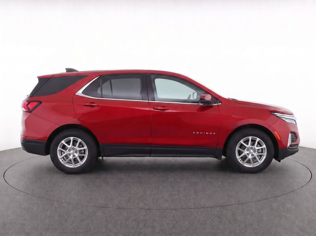 Used 2024 Chevrolet Equinox LT w/ LPO, Floor Liner Package FWD image 8