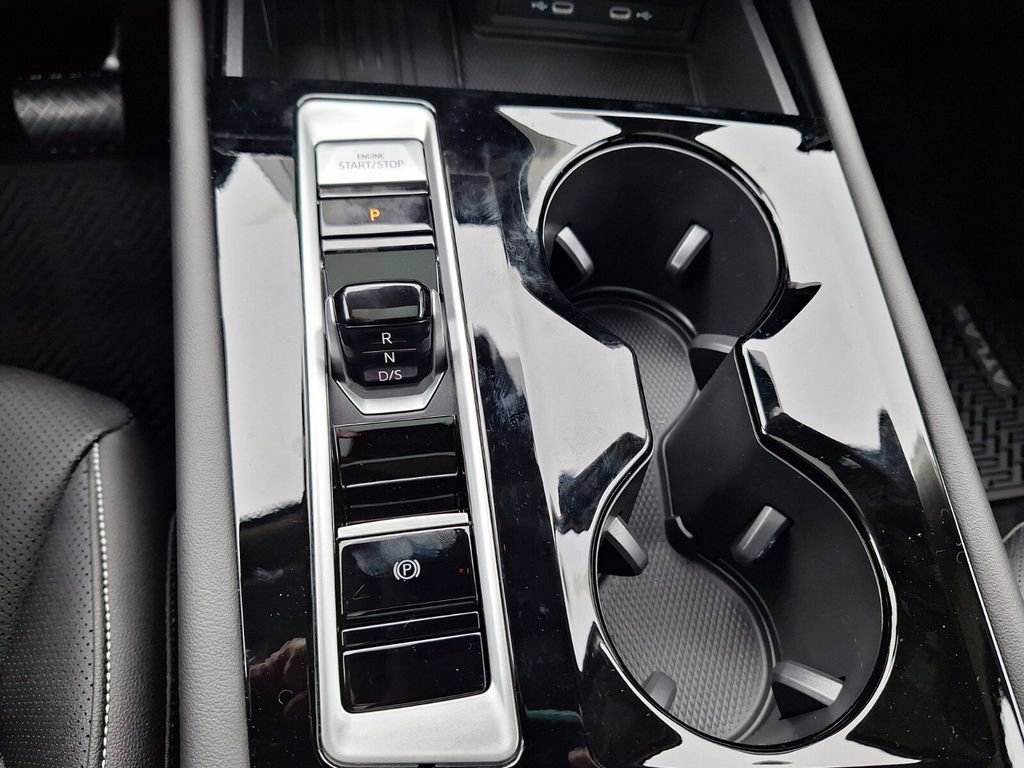 New 2026 Volkswagen Atlas SE image 17