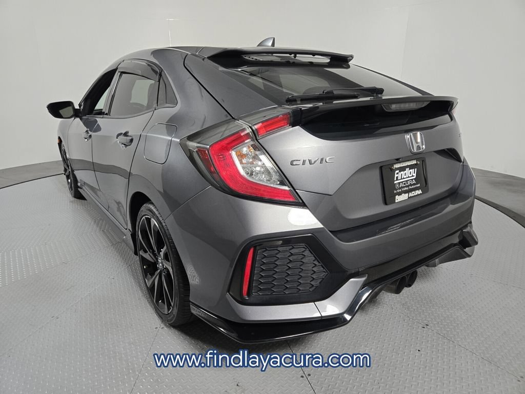 Used 2017 Honda Civic Sport image 4
