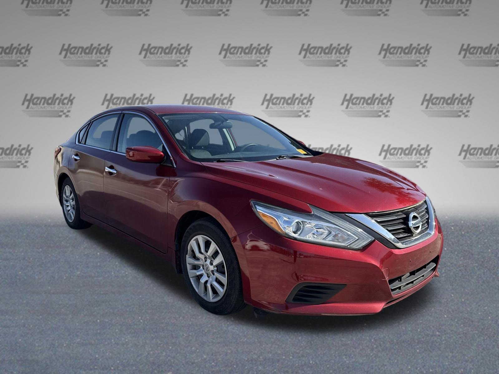 Used 2018 Nissan Altima 2.5 S w/ S Convenience Package image 2