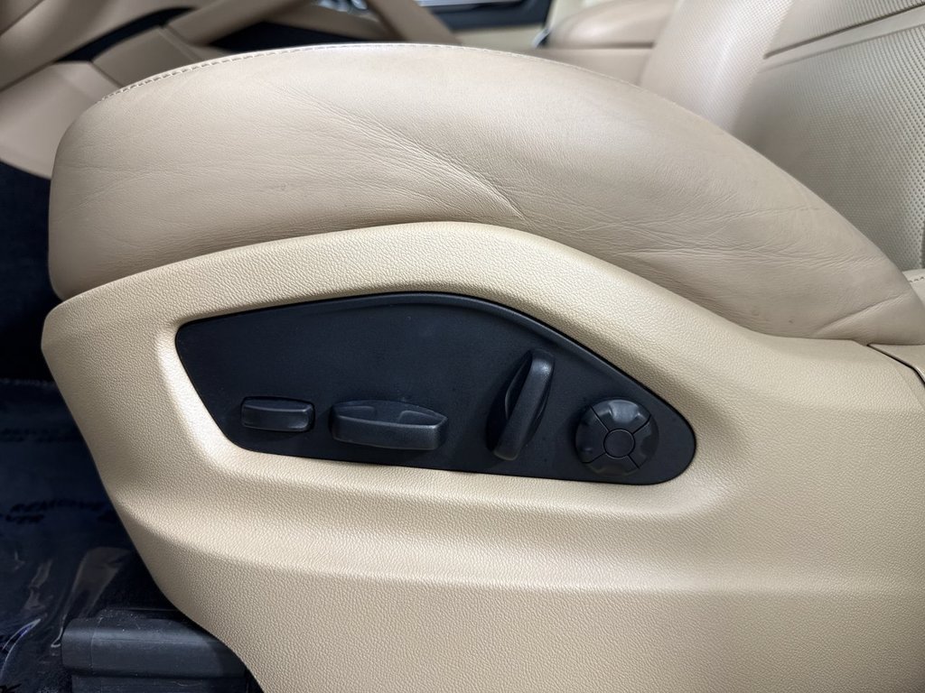 Certified 2023 Porsche Cayenne Platinum Edition AWD/4WD image 39
