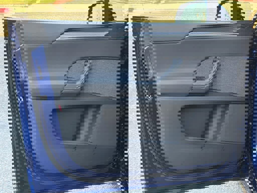 Used 2022 Tesla Model X Plaid image 24